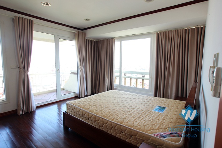 High quality duplex serviced apartment for rent in Tay Ho, Hanoi